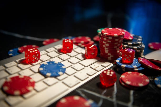 Multi-angle view of yypaus live roulette studio with professional dealer, betting table, and real wheel